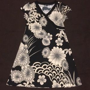 Aimee D. Petites floral print shirt dress.  Small